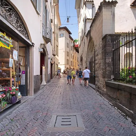 Apartment Penthouse In Citta Alta - Bergamo