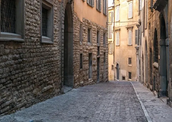 Penthouse In Citta Alta - Apartment *