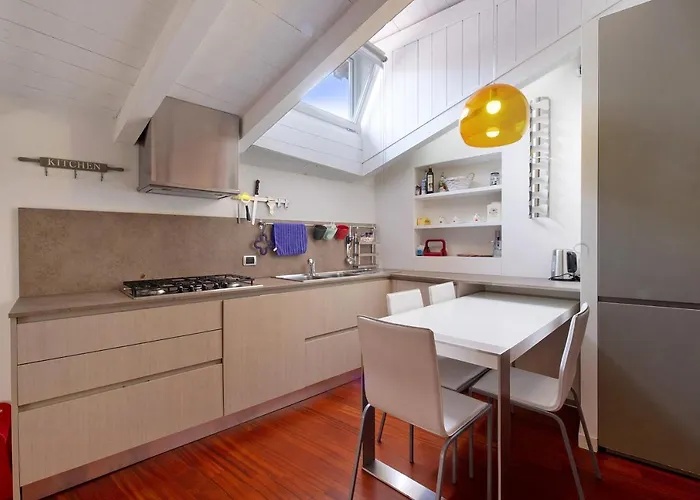 Penthouse In Citta Alta - 아파트